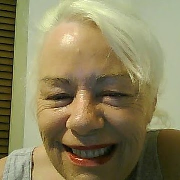 Christine Dawes Photo 24