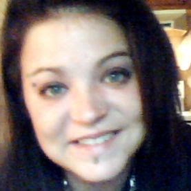 Stephanie Colbert Photo 19