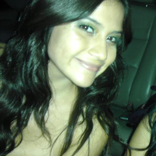 Cynthia Ruiz Photo 31