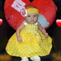 Stephanie Delvalle Photo 4