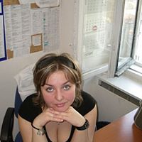 Joanna Graham Photo 5