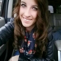 Alisa Bennett Photo 24