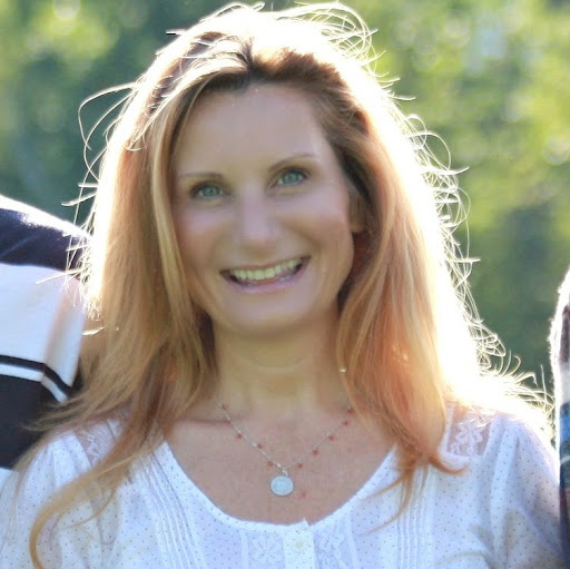 Colleen Taylor Photo 50