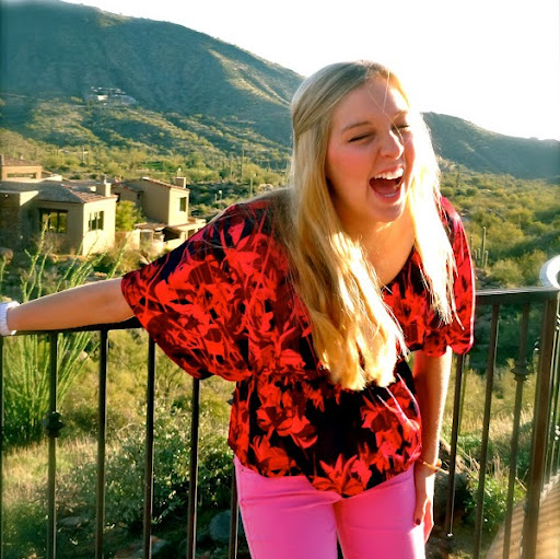 Annie Tucker Photo 5