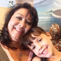 Liz Jimenez Photo 18