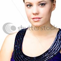 Julia Goldman Photo 9