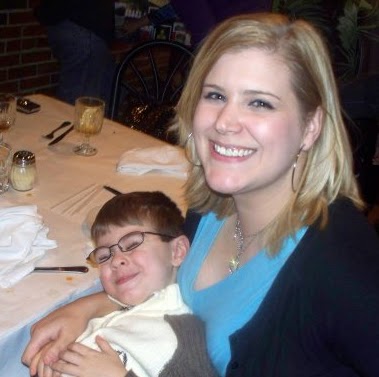 Amy Thomas Photo 20
