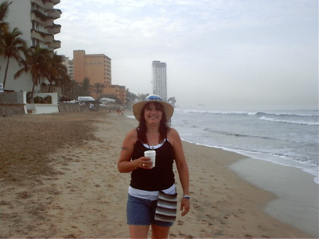 Lisa Stone Photo 11