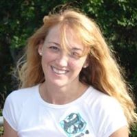 Catherine Crowe Photo 35