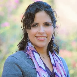 Erica Leon Photo 8