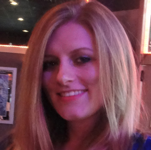 Laura Brady Photo 27