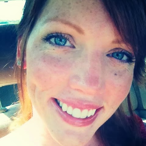 Amy Robinson Photo 26