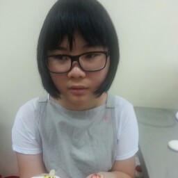 Samantha Gan Photo 4