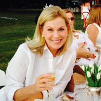 Paula Greer Photo 10