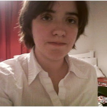 Becky Simpson Photo 39