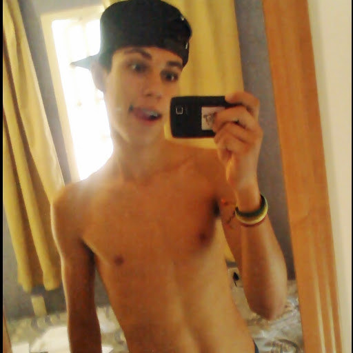 Lucas Perry Photo 29