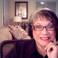 Teresa Oliver Photo 37