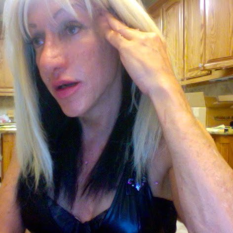 Andrea Davis Photo 12