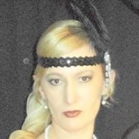 Nicki Fuller Photo 3