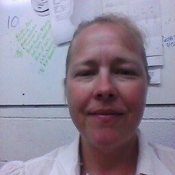 Kerri Lewis Photo 20