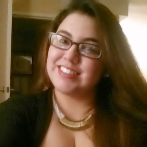 Angela Martinez Photo 23