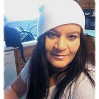Julie Colbert Photo 17