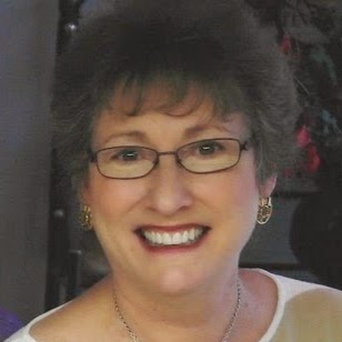 Ruth Stevenson Photo 17
