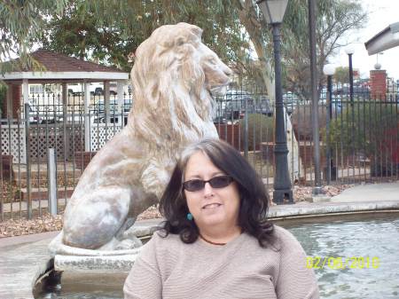 Laurie Simpson Photo 32