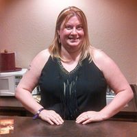 Christina Newton Photo 29