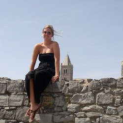 Lindsey Nevers Photo 2