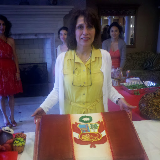 Julia Figueroa Photo 31