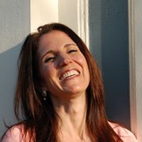 Julie Cohen Photo 10