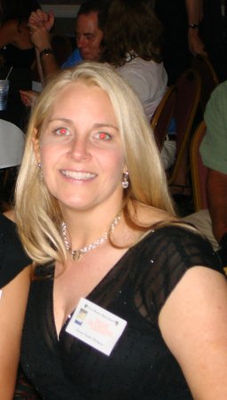 Laura Cooke Photo 7
