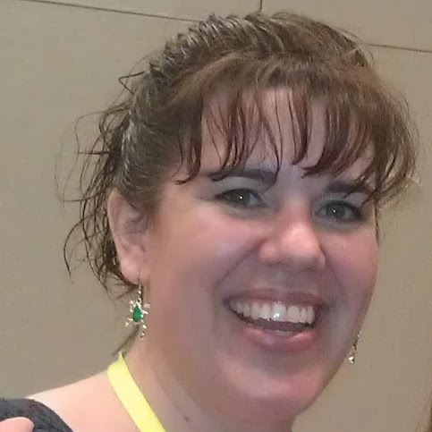 Amber Gibbs Photo 29