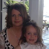 Linda Reilly Photo 7