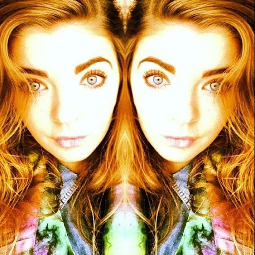 Grace Robinson Photo 35