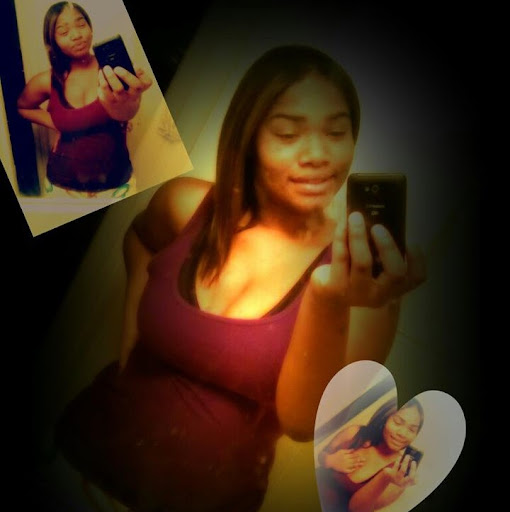Mercedes Watson Photo 5