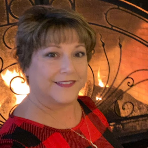 Debbie Thomason Photo 13