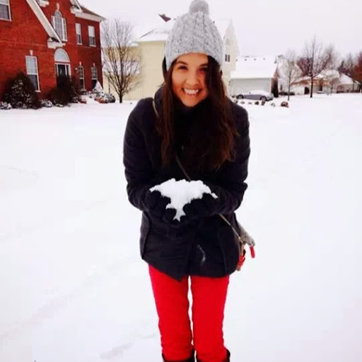 Amanda Robinson Photo 30