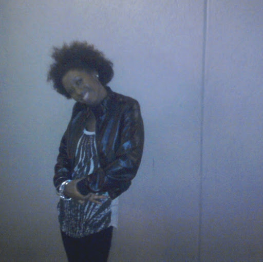 Brandy Sanders Photo 31