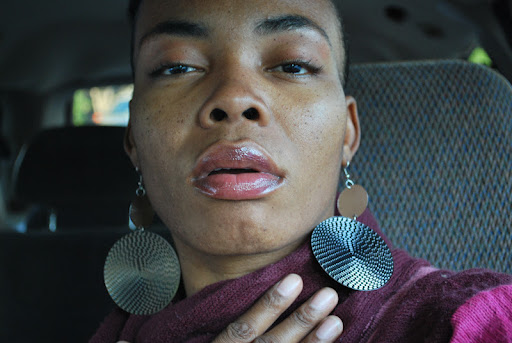 Lorraine Simmons Photo 38