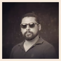 Victor Vargas Photo 17