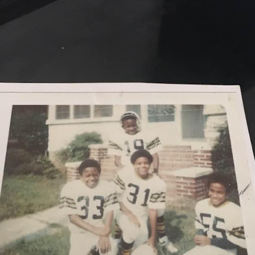 Darrell Taylor Photo 38
