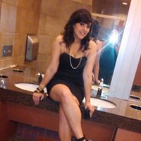 Kristine Robinson Photo 37