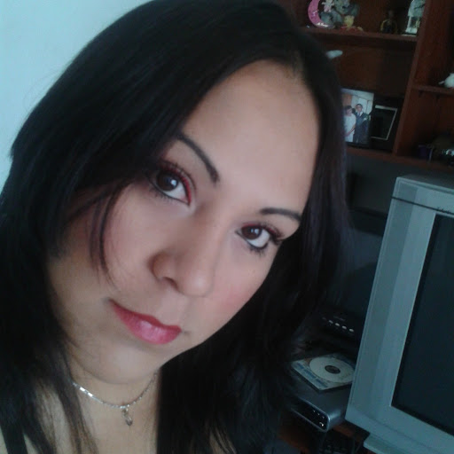 Jessica Vega Photo 36