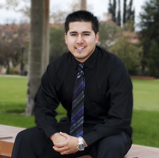 Irving Torres Photo 45