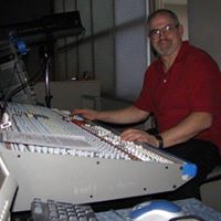 Chuck Light Photo 10