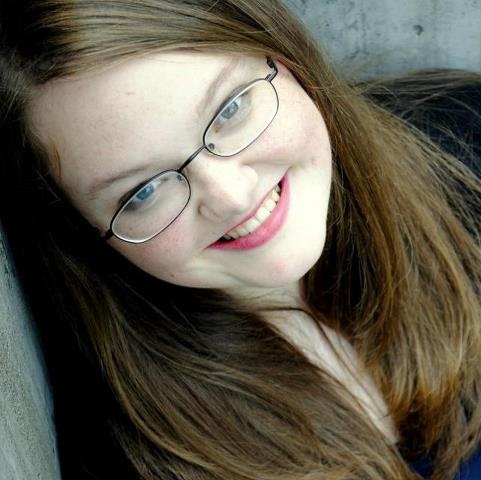 Abigail Russell Photo 8