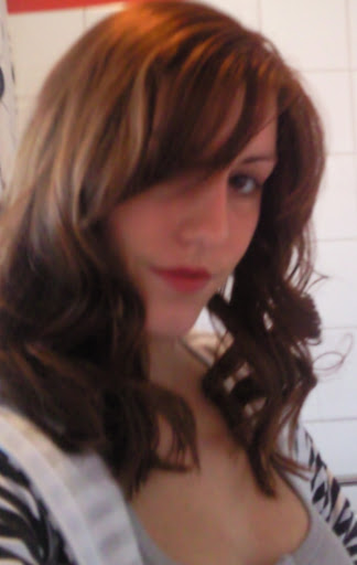 Sarah Stapleton Photo 15