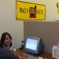 Anna Barajas Photo 3